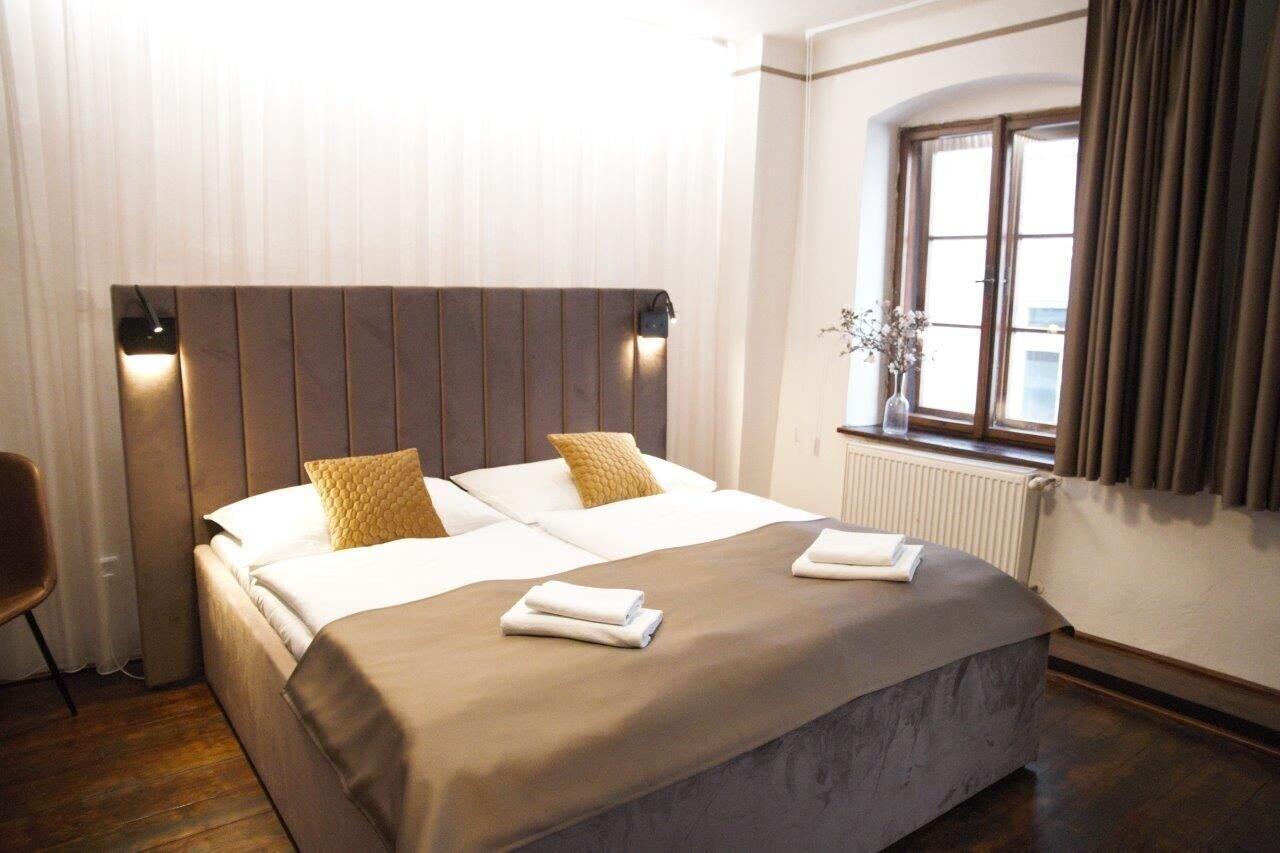 Hotel Svambersky Dum เชสกี้ครุมลอฟ ภายนอก รูปภาพ